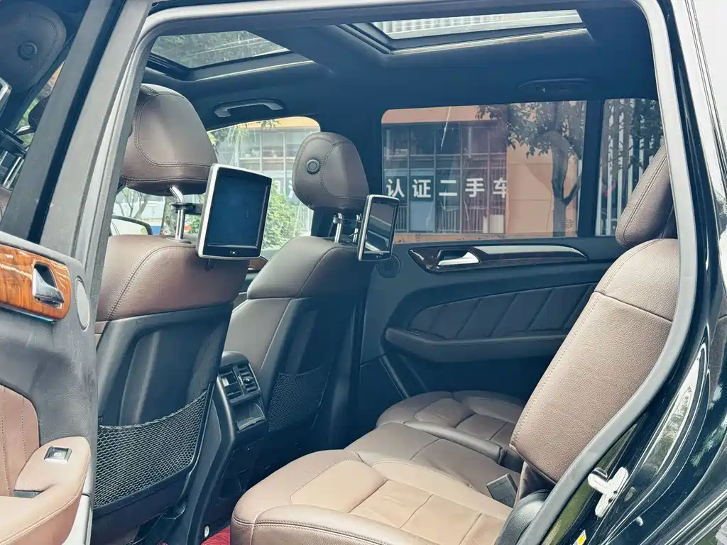 Mercedes-Benz GL-Class — миниатюра 5