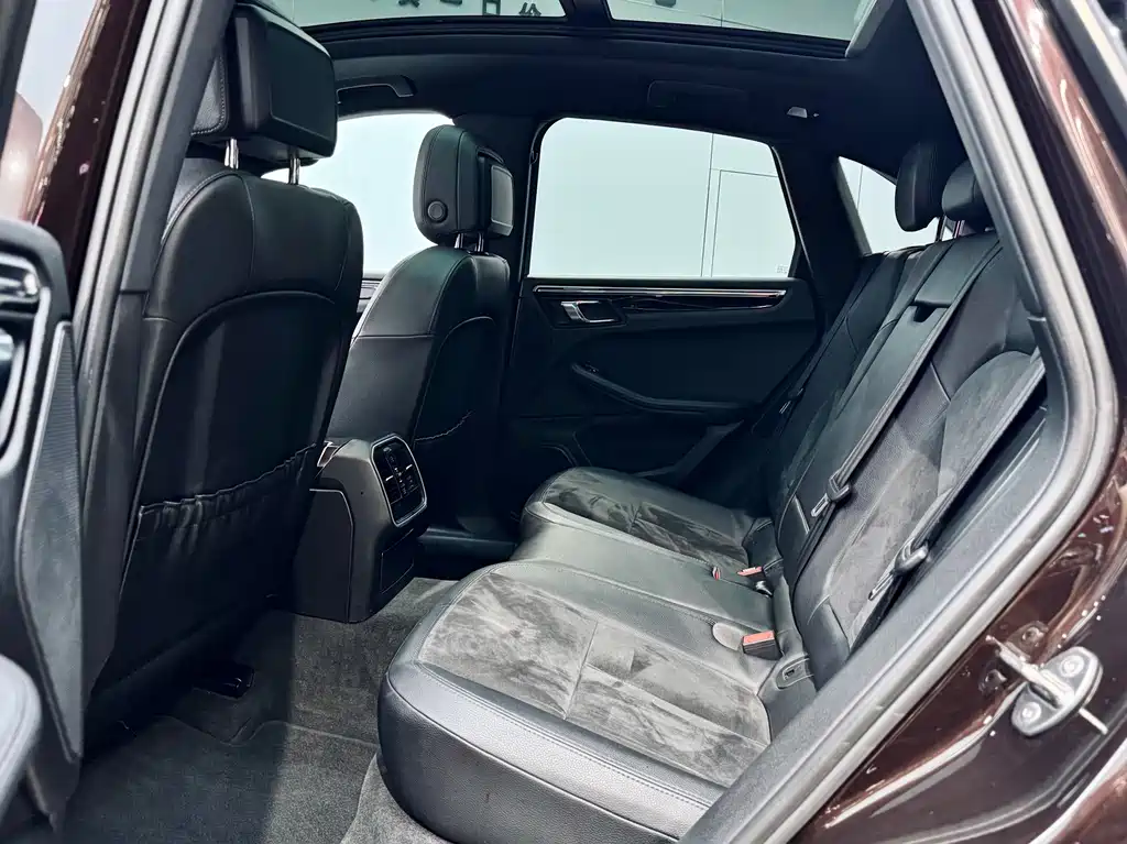 Porsche Macan 2016 Macan S 3.0T