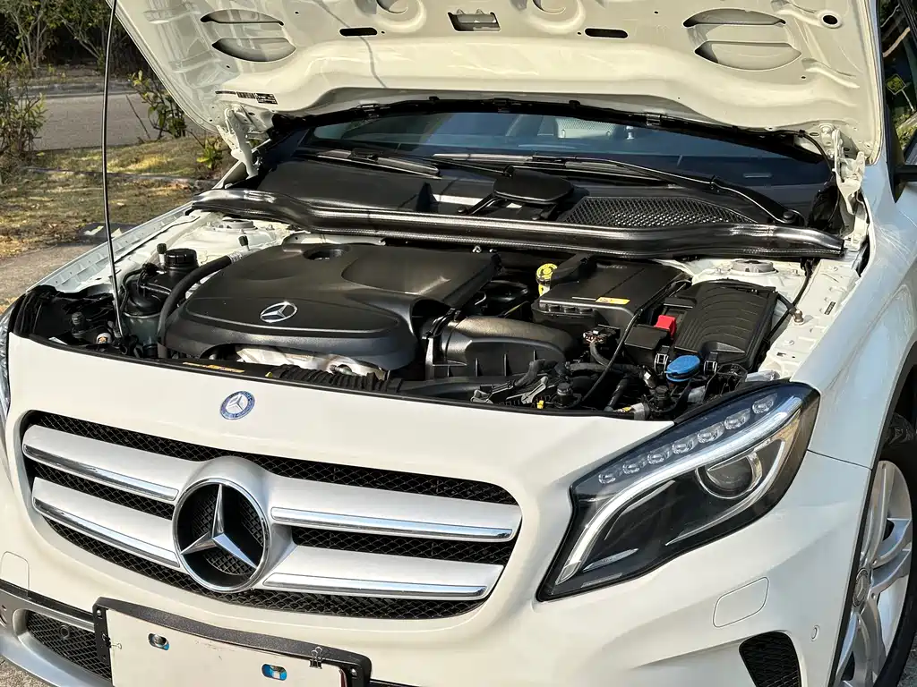 Mercedes-Benz GLA (Import) — миниатюра 14