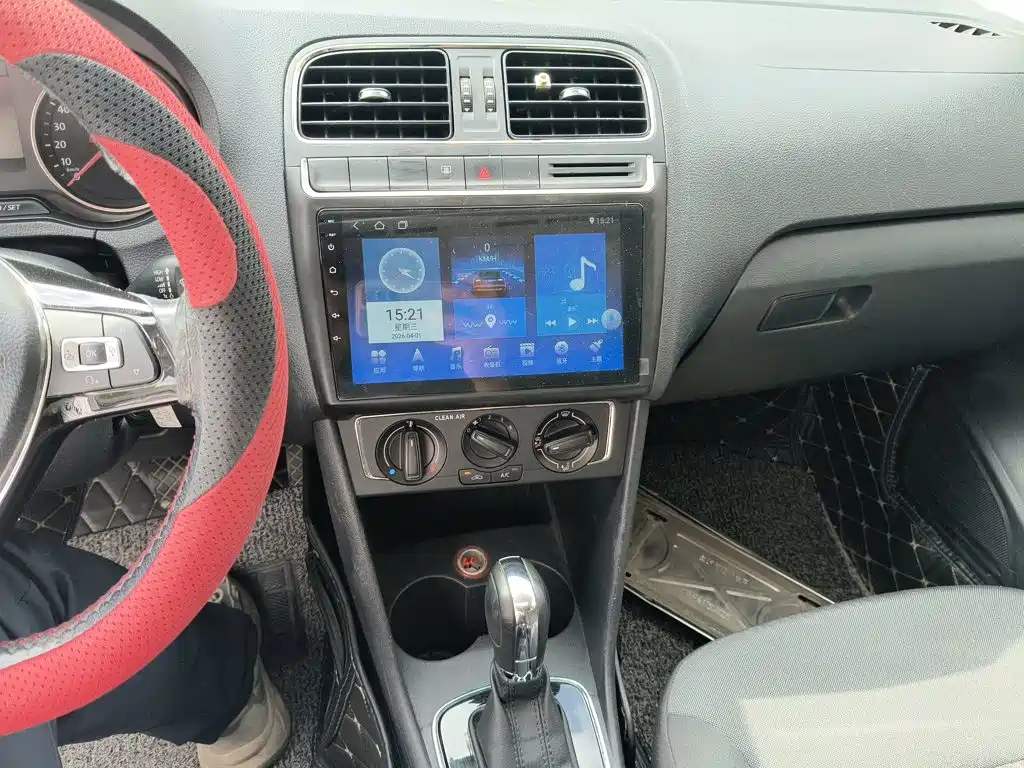 Volkswagen Polo — миниатюра 9