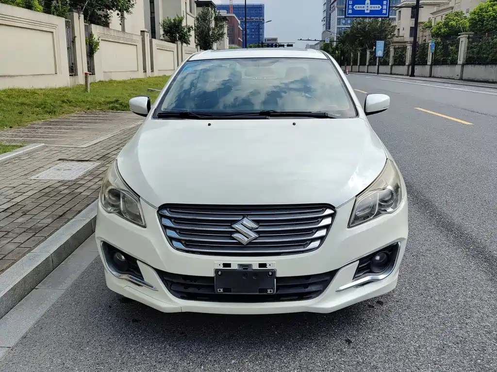Suzuki Alivio — миниатюра 2