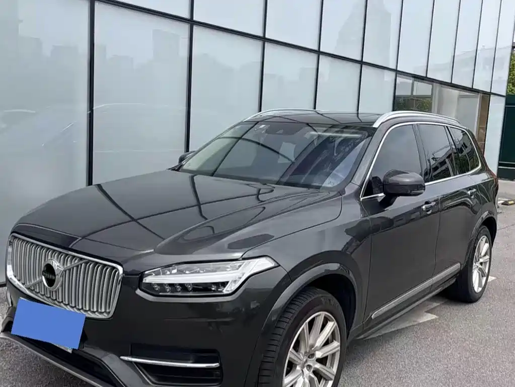 Volvo XC90 — миниатюра 5