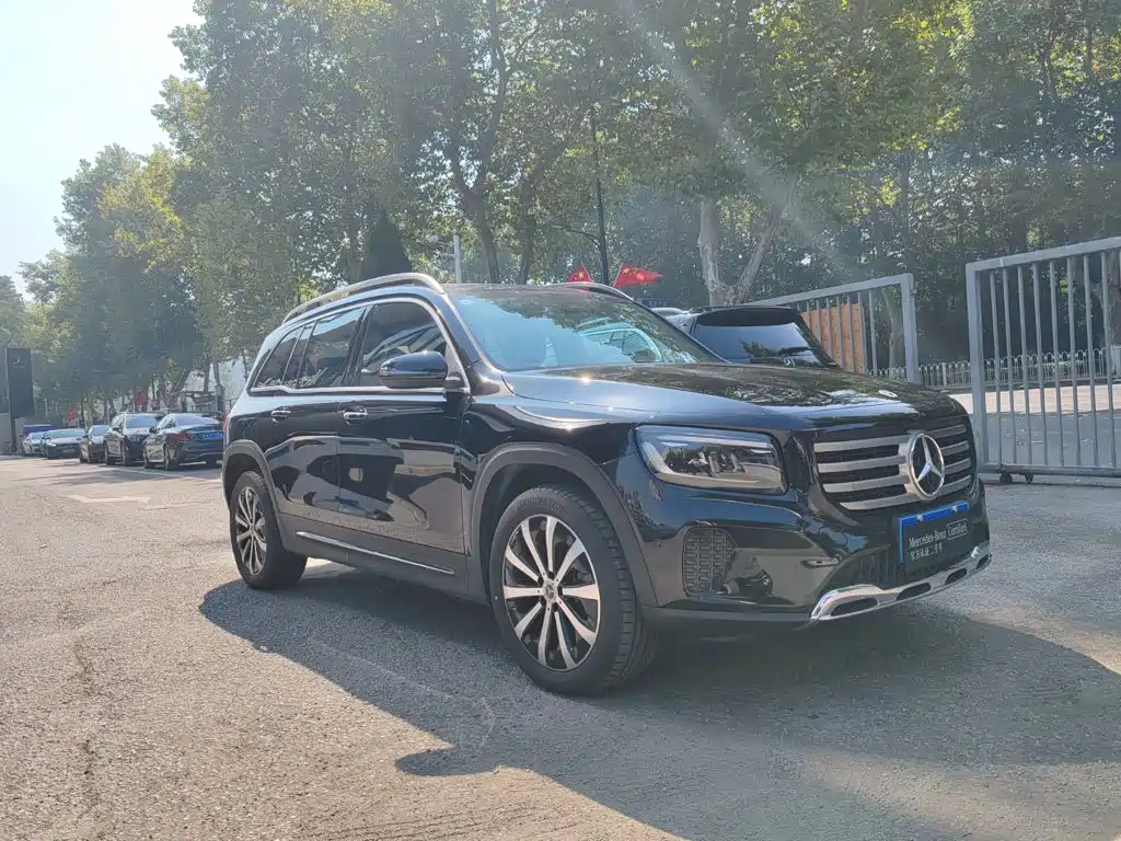 Mercedes-Benz GLB — миниатюра 3