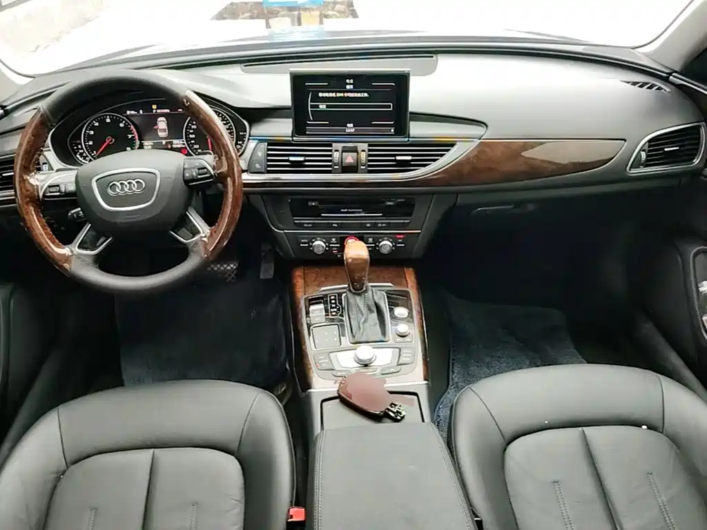 Audi A6L — миниатюра 10