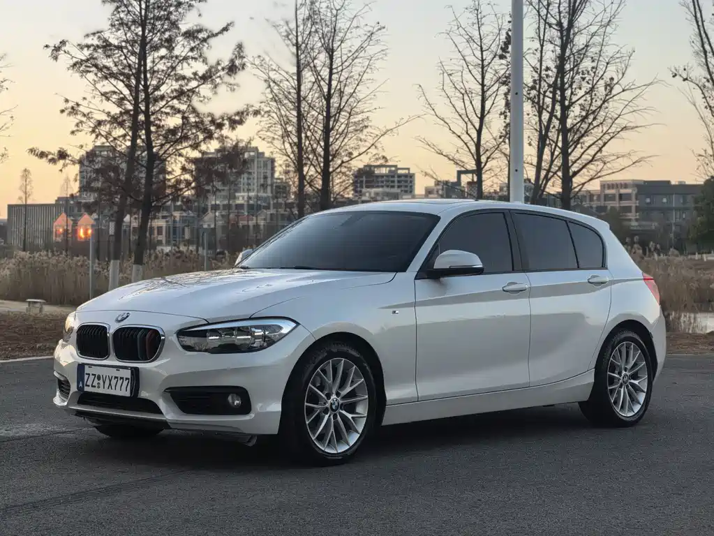 BMW 1 Series (Import) 2018