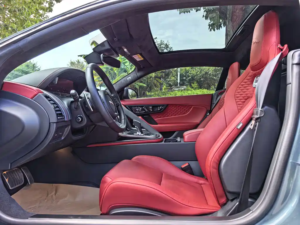 Jaguar F-TYPE — миниатюра 7