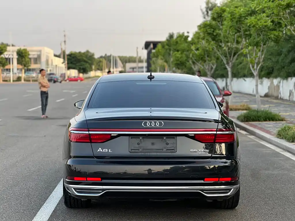 Audi A8 2018 A8L 55 TFSI quattro Premium