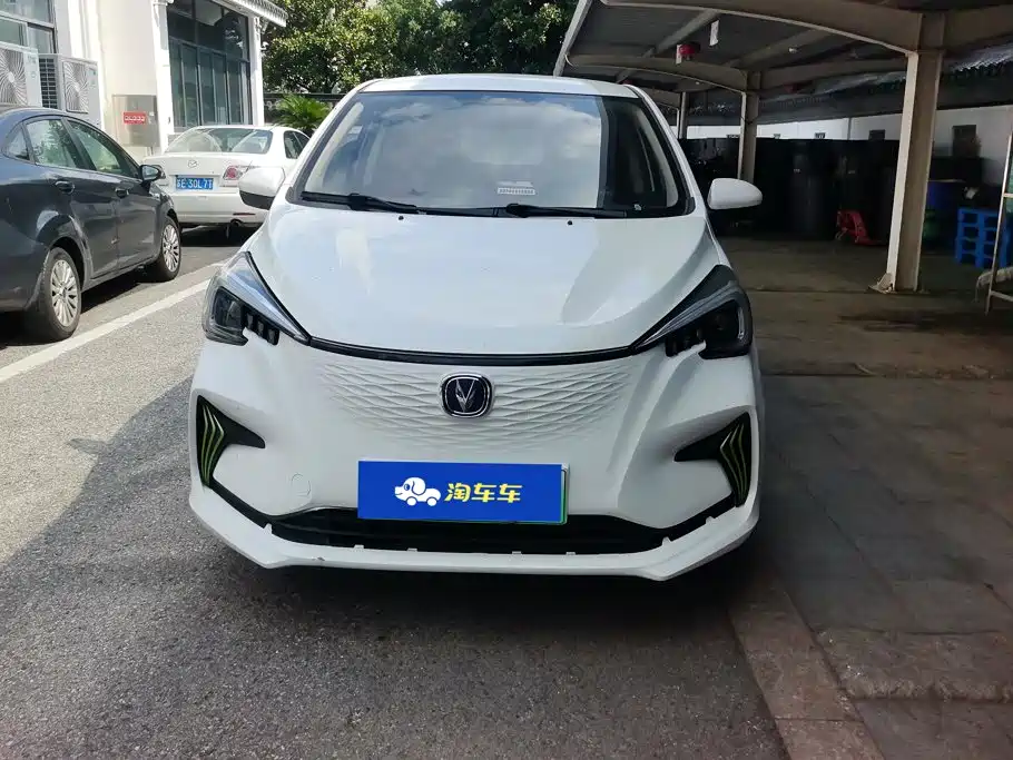 Changan Benben E-Star — миниатюра 2