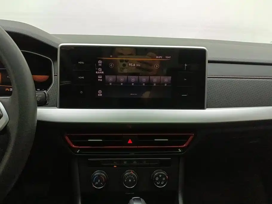 Volkswagen Lavida — миниатюра 13