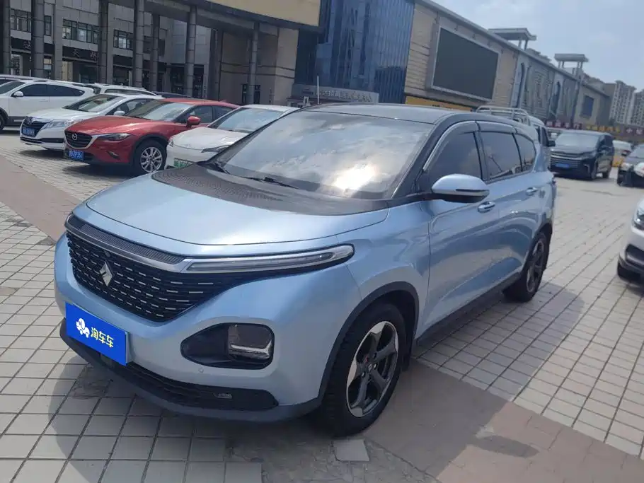 Baojun RM-5