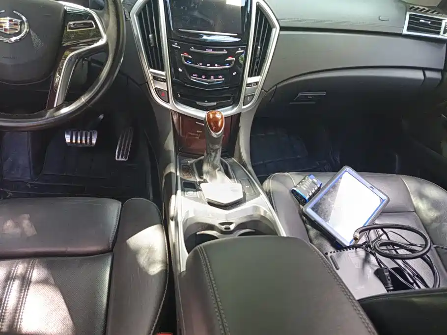 Cadillac SRX — миниатюра 16
