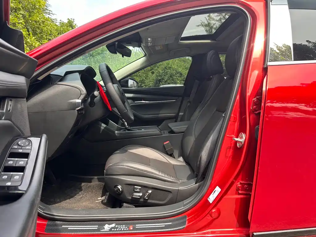 Mazda 3 Axela — миниатюра 9