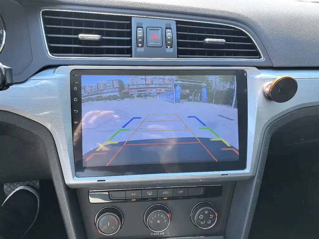 Volkswagen Lamando — миниатюра 14