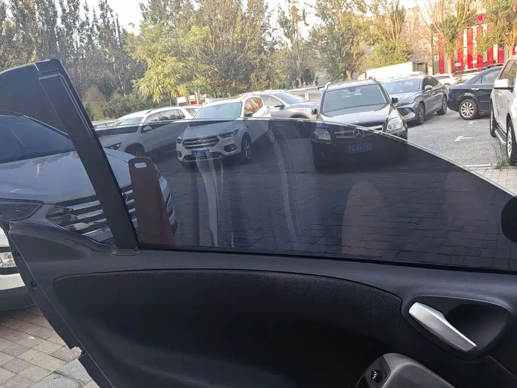 smart Smart Fortwo — миниатюра 12