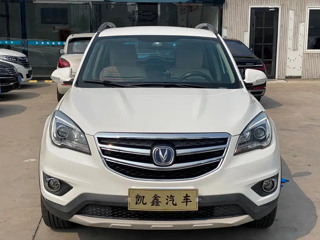 CHANGAN CS35