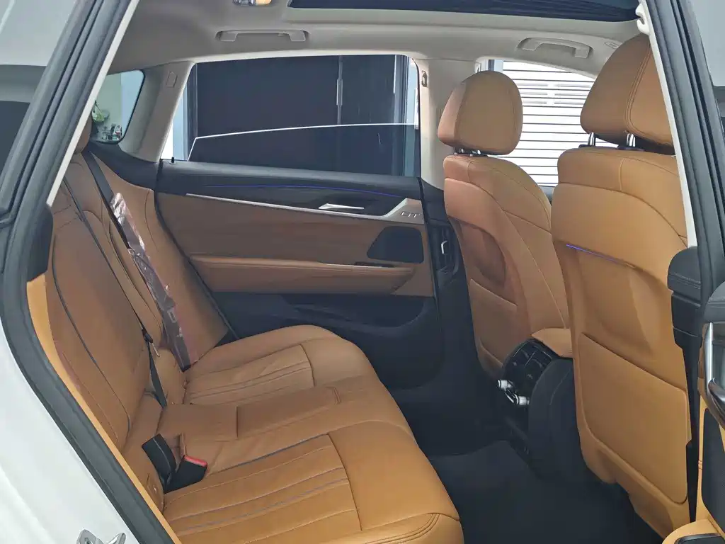 BMW 6 Series GT — миниатюра 12