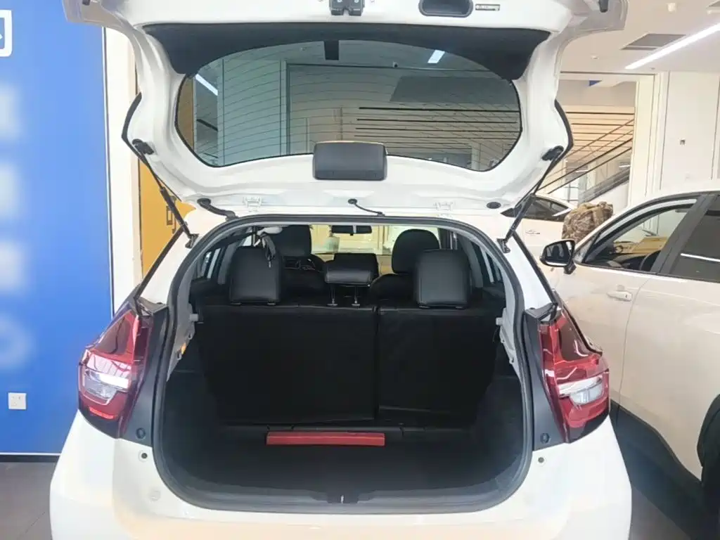 Toyota Vios FS — миниатюра 19