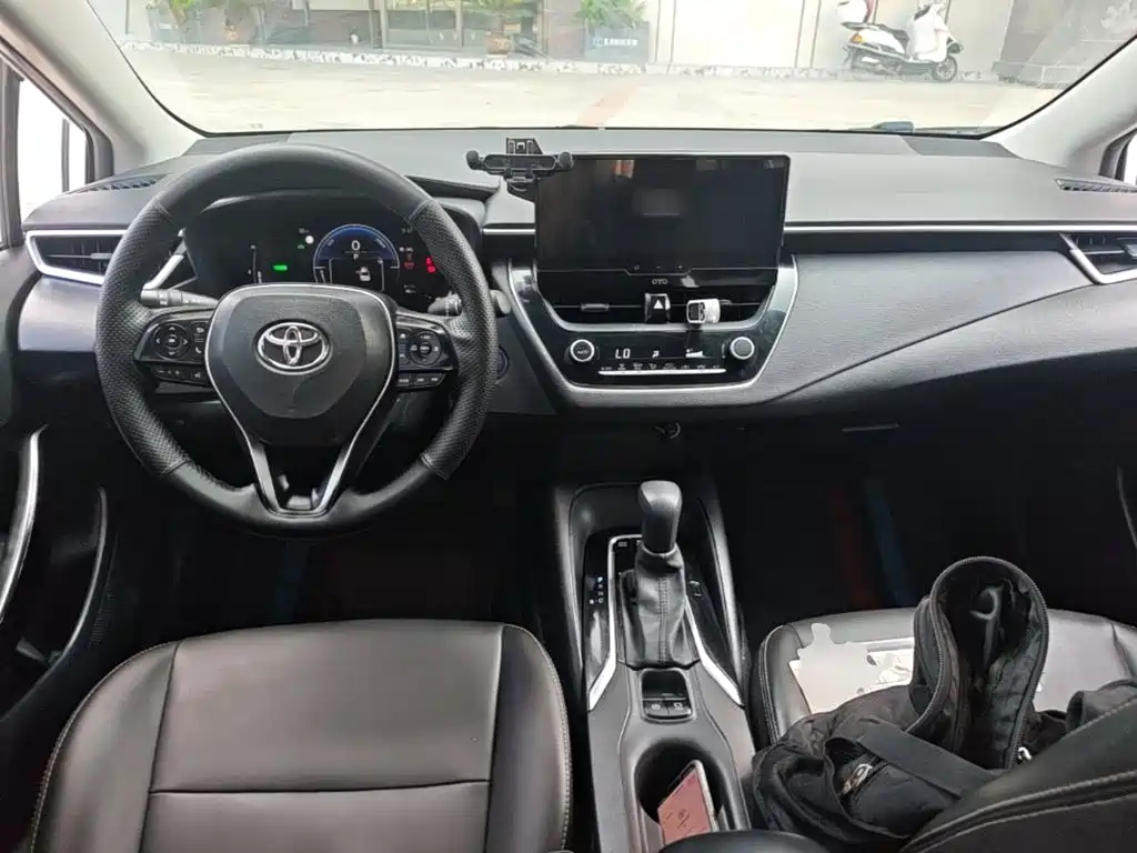 Toyota Corolla — миниатюра 10