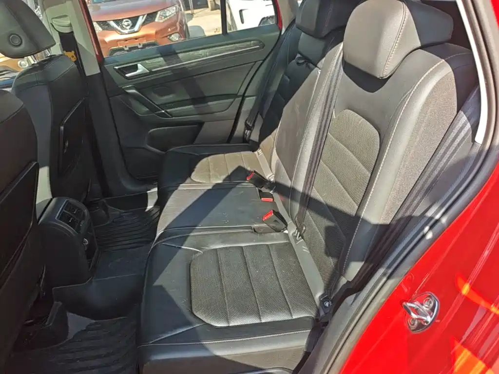 Volkswagen Golf Sportsvan — миниатюра 17
