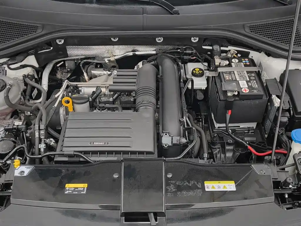 VOLKSWAGEN T ROC EXPLORING SONGS