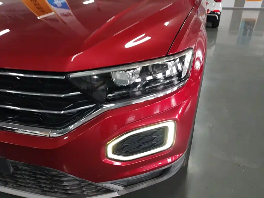 Volkswagen T-Roc — миниатюра 24