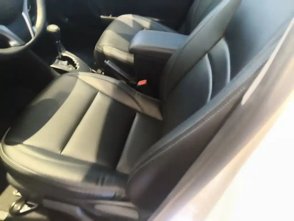 Toyota Vios FS — миниатюра 15