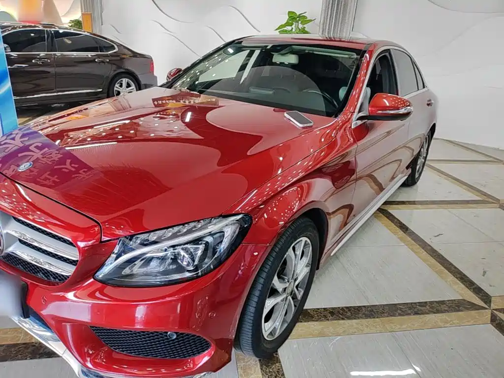 Mercedes-Benz C-Class — миниатюра 2