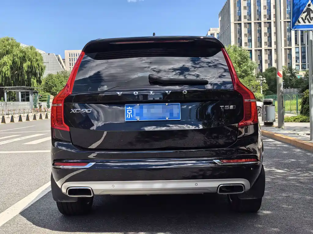 Volvo XC90 — миниатюра 17