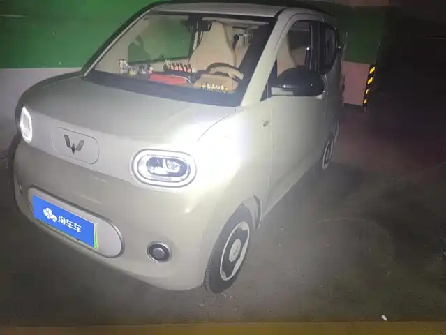 WULING AUTOMOBILE HONGGUANG MINIEV 2024