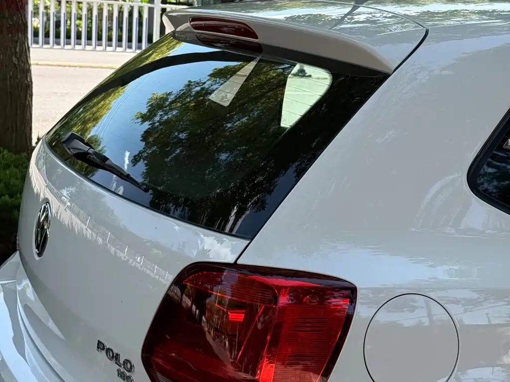Volkswagen Polo — миниатюра 7