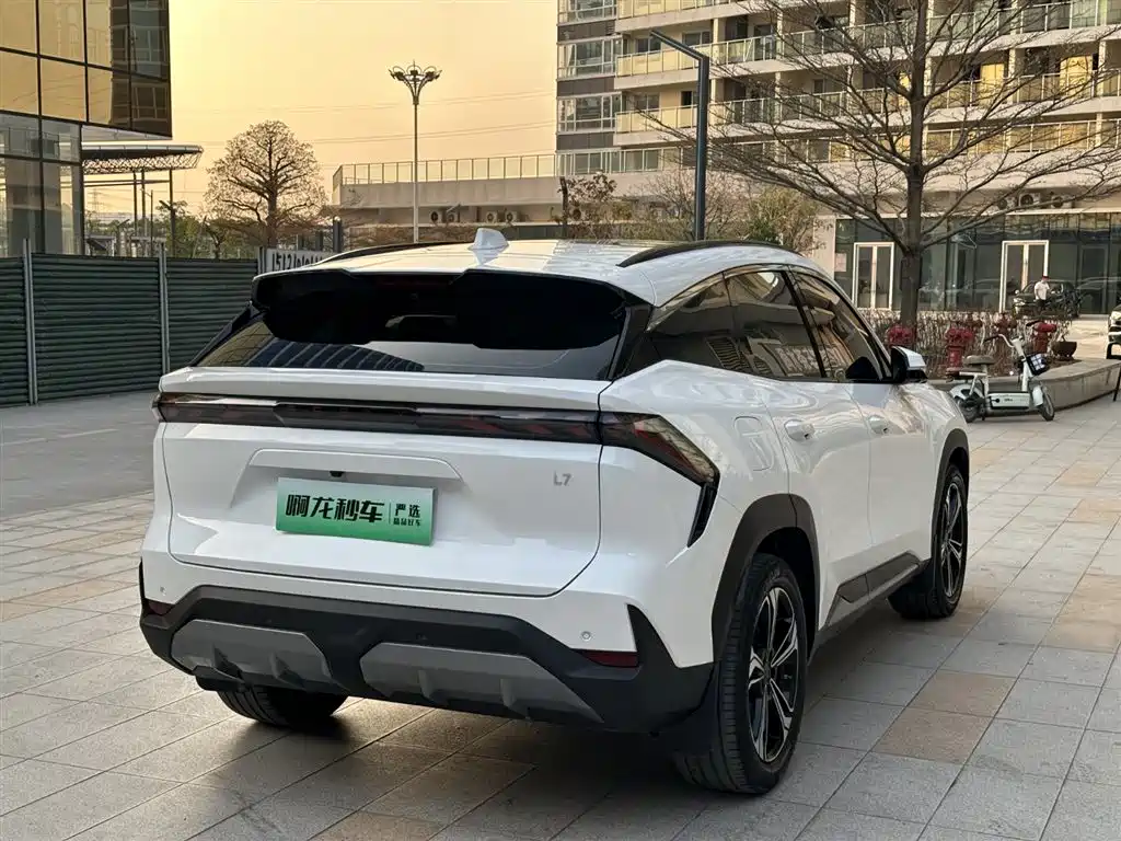 GEELY GALAXY GALAXY L7