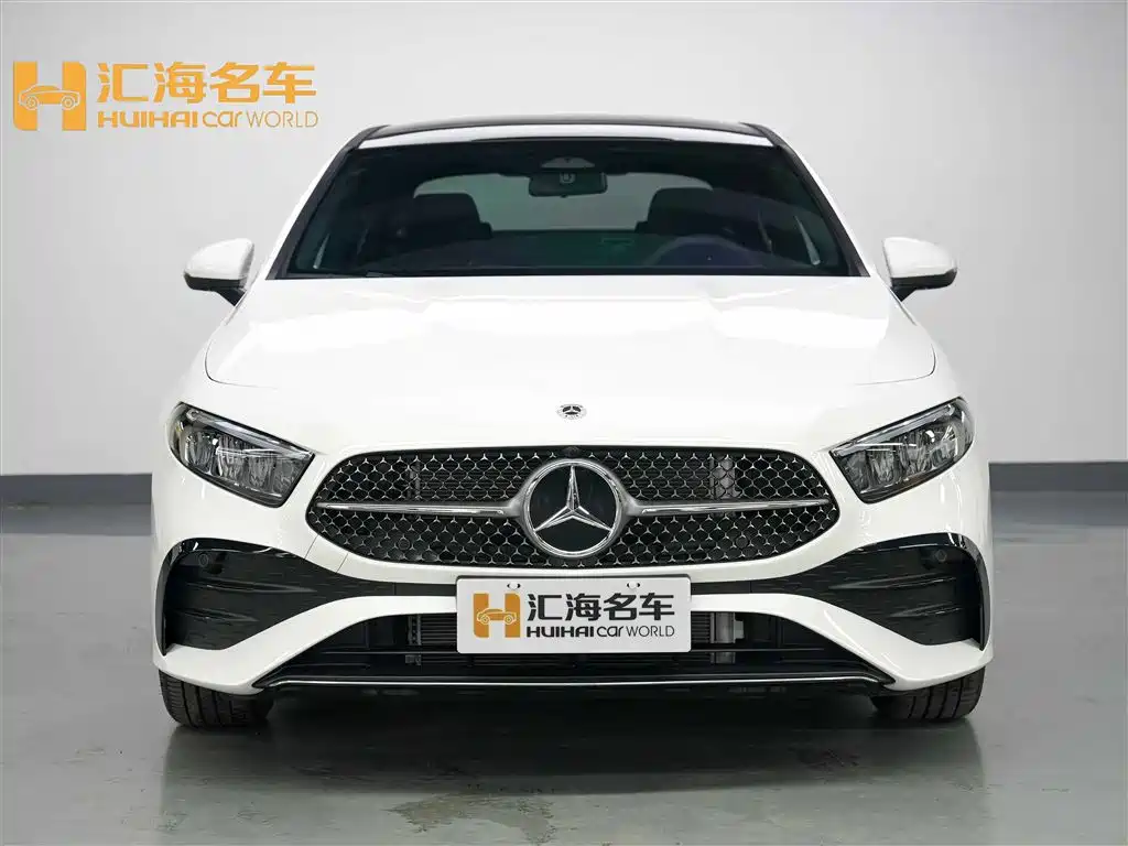 Mercedes-Benz A-Class A 2025 A 200 L Fashion