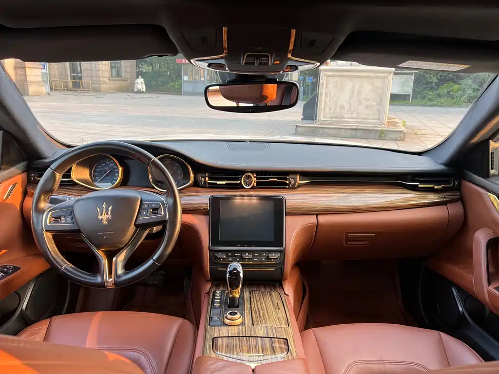Maserati Quattroporte 3.0T Standard Edition, фото 6