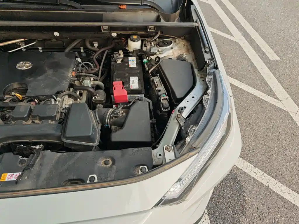 Toyota RAV4 — миниатюра 20