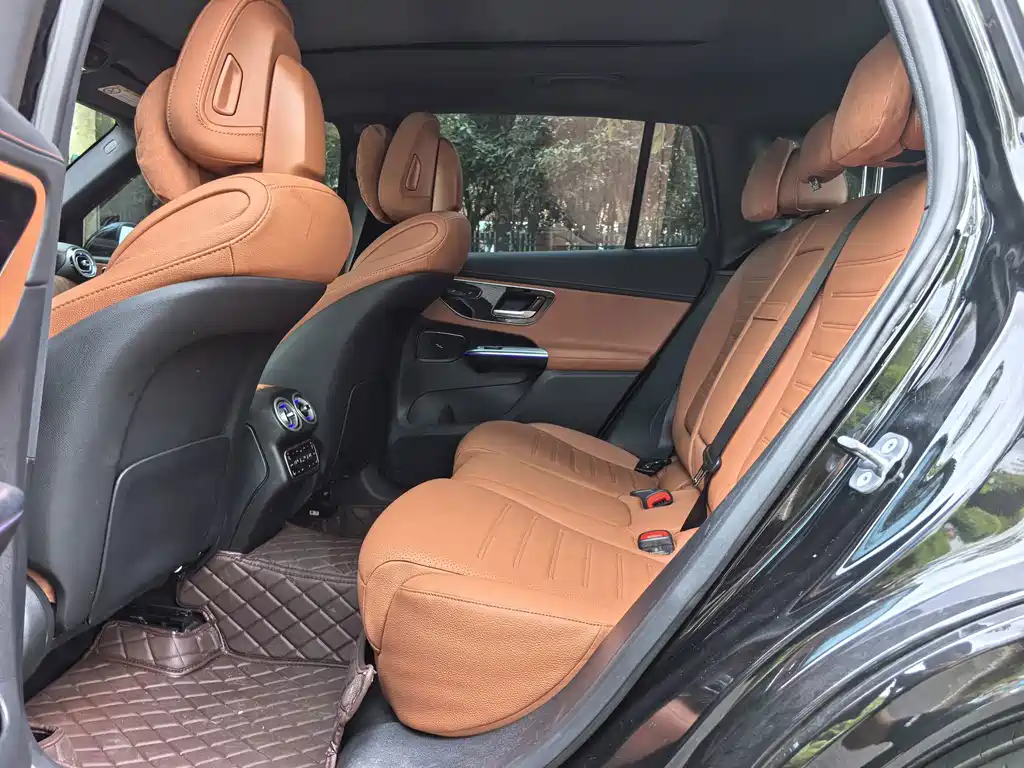 Mercedes-Benz GLC — миниатюра 6