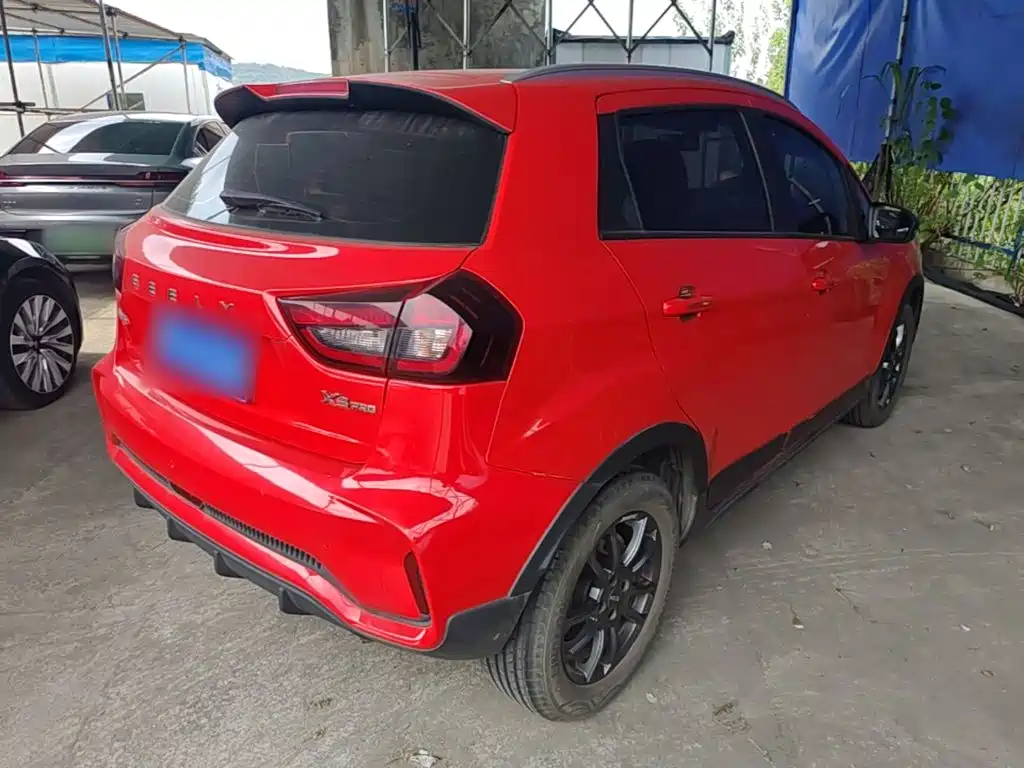 Geely Vision X3 — миниатюра 7