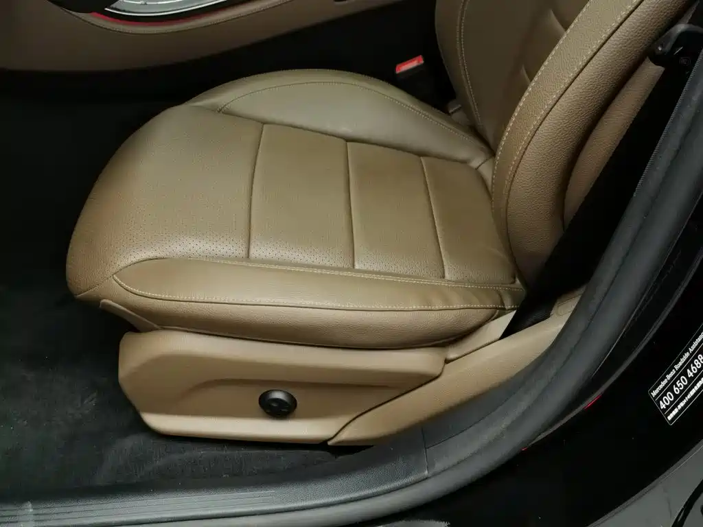 Mercedes-Benz E-Class — миниатюра 20