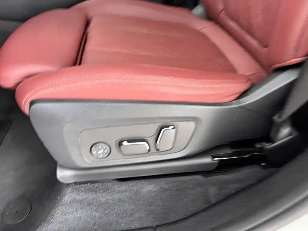 BMW X3 — миниатюра 12
