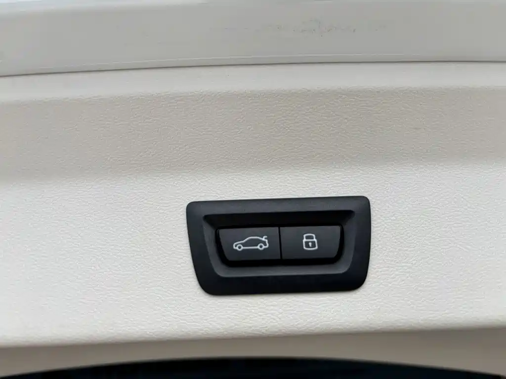 BMW X3 — миниатюра 26