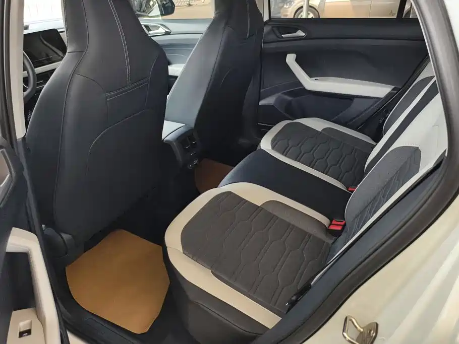 Volkswagen Tharu — миниатюра 11