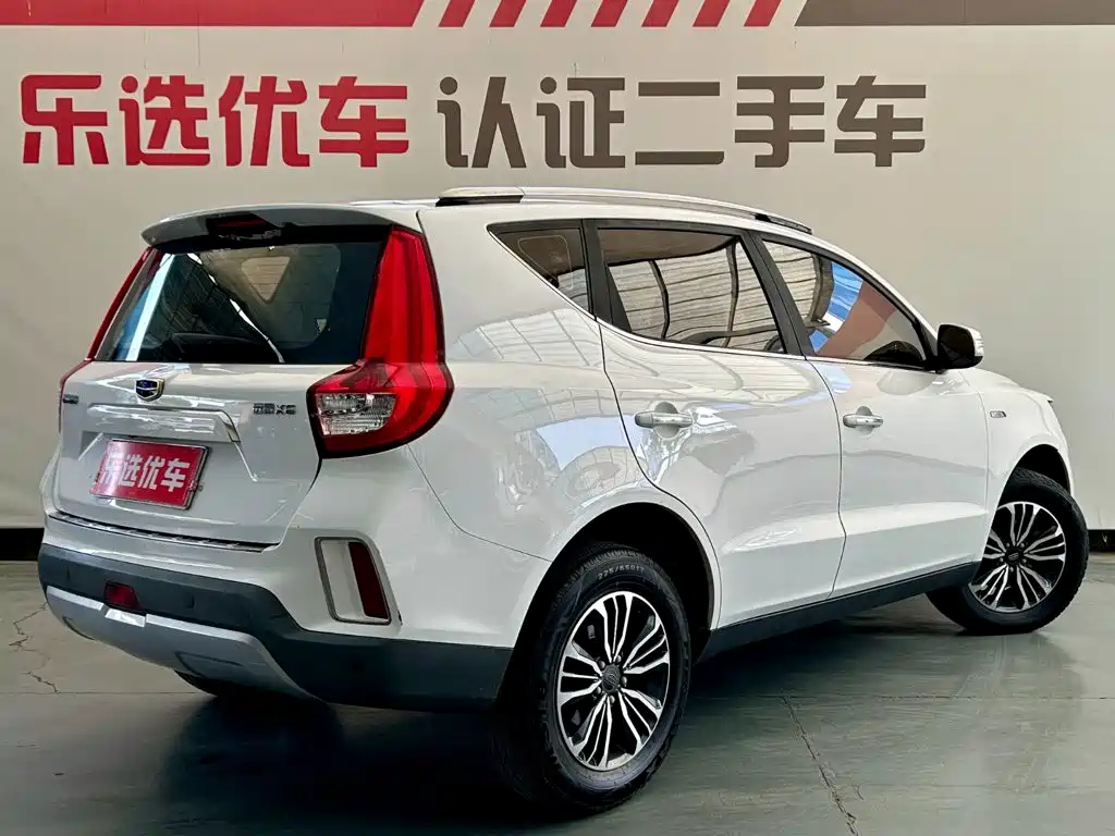 Geely Vision X6 — миниатюра 5