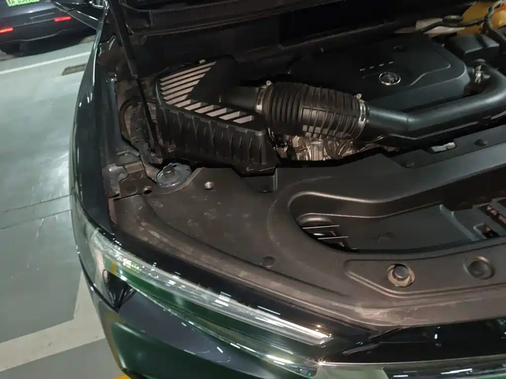 Buick Enclave — миниатюра 21
