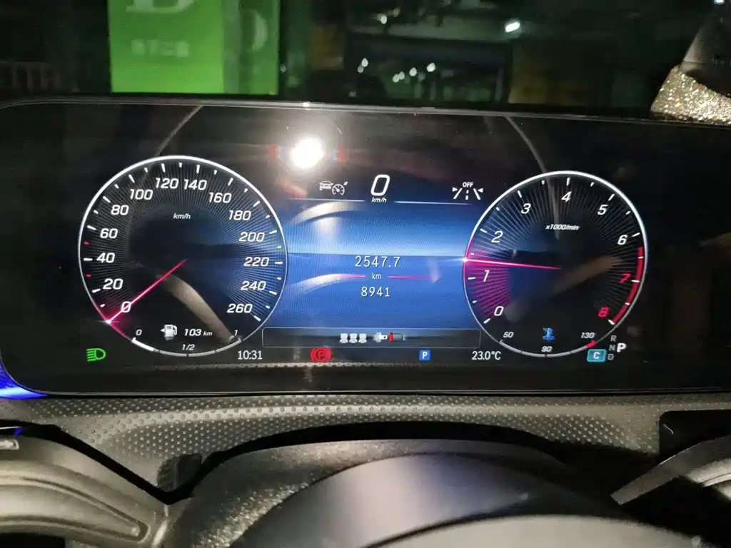 Mercedes-Benz A-Class — миниатюра 7