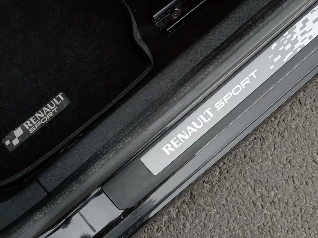 Renault Megane — миниатюра 8