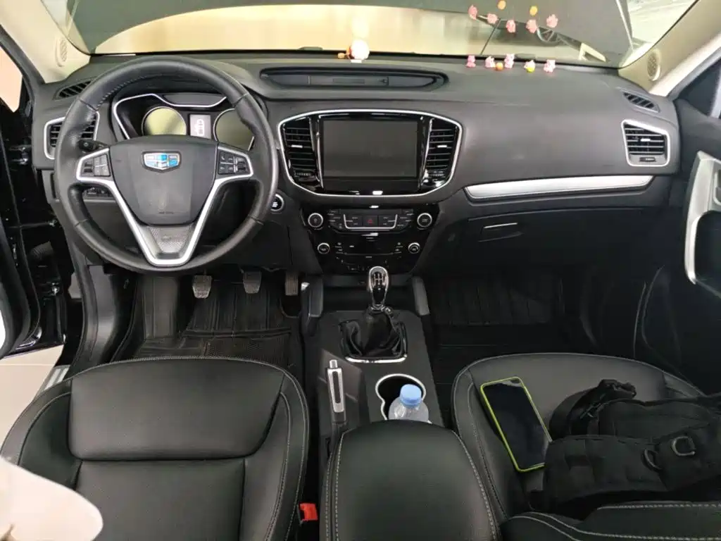 Geely Vision X6 — миниатюра 10