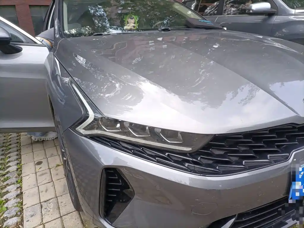 Kia K5 — миниатюра 7