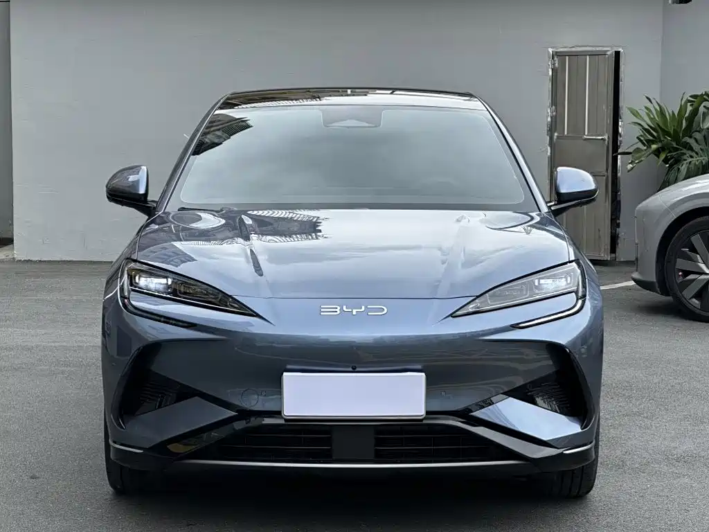 BYD Seal 07 EV — миниатюра 2