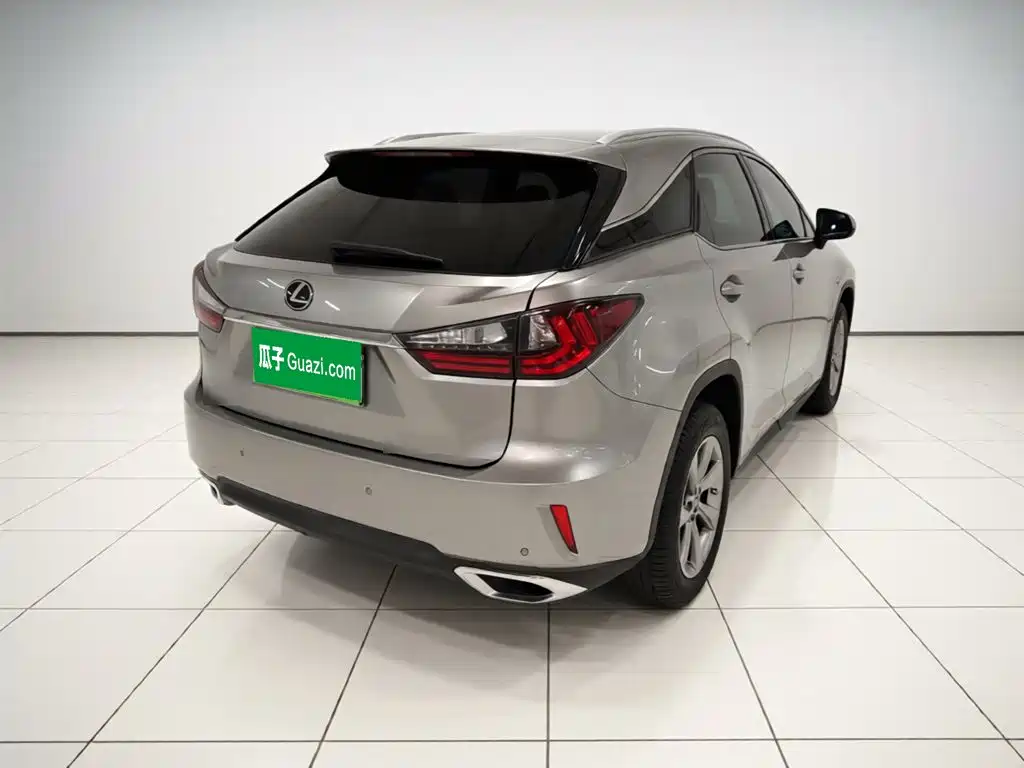 Lexus RX — миниатюра 6