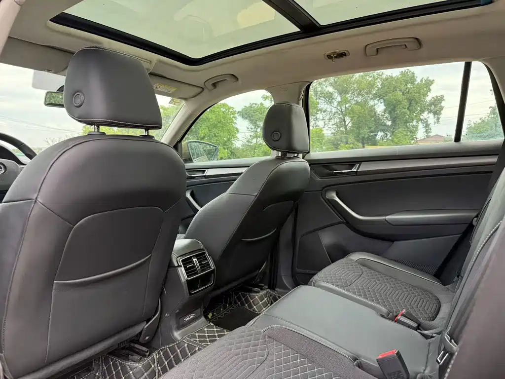 Skoda Kodiaq — миниатюра 9