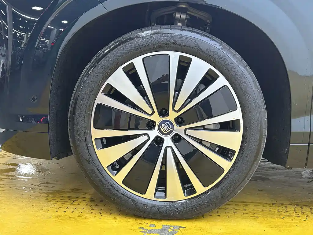 BYD 大唐 — миниатюра 11